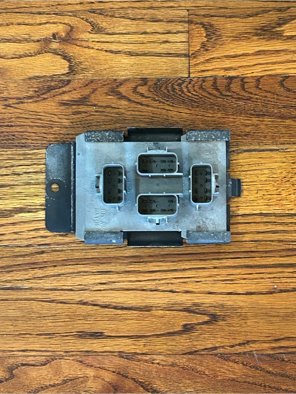DELPHI Truck SUV Trailer Control Circuit Board PA66-GF14 Chevrolet GMC OEM 2003